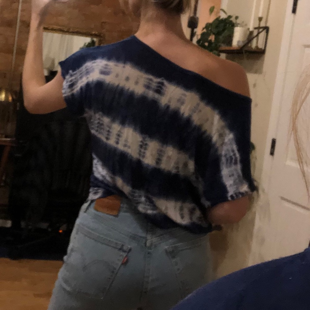 Forever 21 Top - Picture 3 of 5